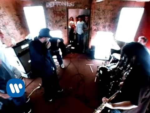 Deftones – Bored (Video)