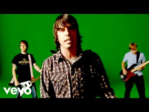 Foo Fighters – Times Like These (Official Music Video)