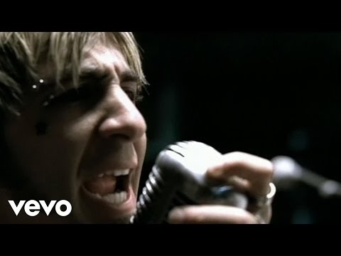 Godsmack – Straight Out Of Line (Official Music Video)