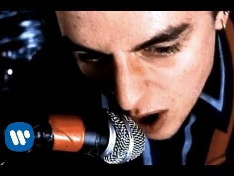 Green Day – Longview [Official Music Video]