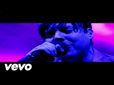 Kaiser Chiefs – On The Run