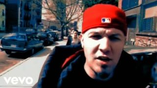 Limp Bizkit – Nookie (Official Video)