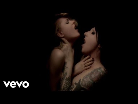 Marilyn Manson – Heart-Shaped Glasses (When The Heart Guides The Hand) (Official Music Video)