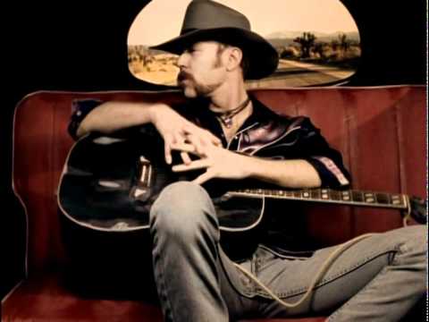 Metallica – Mama Said [Official Music Video]
