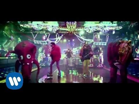Muse – Panic Station (Official Video)