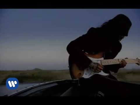 Red Hot Chili Peppers – Scar Tissue [Official Music Video]