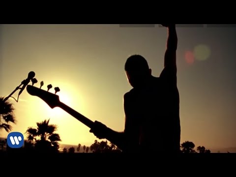 Red Hot Chili Peppers – The Adventures of Rain Dance Maggie [Official Music Video]