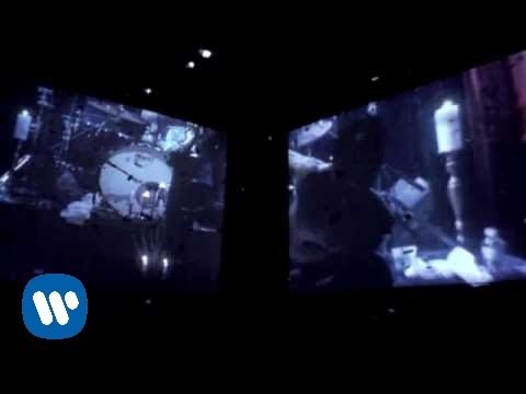 Stone Temple Pilots – Down (Official Music Video)