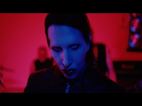 Marilyn Manson – Raise The Red Flag (Music Video)